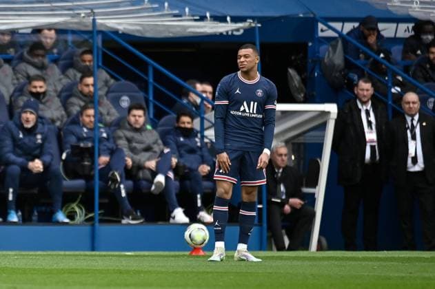Kylian Mbappe during the match between PSG and Girondin de Bordeaux at the Parc des Princes, counting for the 28th day of Ligue 1 Ubera Eats, in Paris on March 13th 2022.  JulienxMattiax xLexPictorium LePictorium_0261159