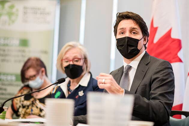 March 17, 2022, Toronto, ON, Canada: Prime Minister Justin Trudeau gives remarks after being instructed in how to administer Naloxone while visiting a supervised consumption site, in Toronto on Thursday, March 17, 2022. Toronto Canada  - ZUMAc35_ 20220317_zaf_c35_042 Copyright: xChristopherxKatsarovx