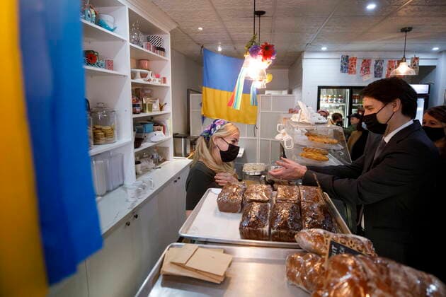 March 17, 2022, TORONTO, ON, Canada: Prime Minister Justin Trudeau meets with bakery owner Maria Janchenko during a brief visit to Janchenko Bakery in Toronto, Thursday, March 17, 2022. TORONTO Canada  - ZUMAc35_ 20220317_zaf_c35_050 Copyright: xColexBurstonx