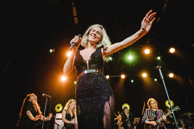 Joss Stone live in Bern, Switzerland Bern, Switzerland. 17, March 2022. The English soul and R&B singer Joss Stone performs a live concert at Bierh?beli in Bern. Bern Switzerland  Copyright: xGonzalesxPhoto TilmanxJentzschx