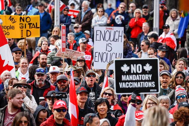 March 19, 2022, Calgary, AB, CANADA: Hundreds of demonstrators gather at city hall in Calgary, Alta., Saturday, March 19, 2022. Calgary CANADA  - ZUMAc35_ 20220319_zaf_c35_045 Copyright: xJeffxMcintoshx
