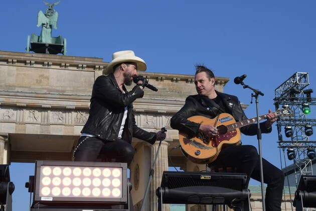 Sound of Peace THE BOSS HOSS at the ãSOUND OF PEACE The big peace event in front of the Brandenburg Gate on 20 06 2022 Photopress Mueller