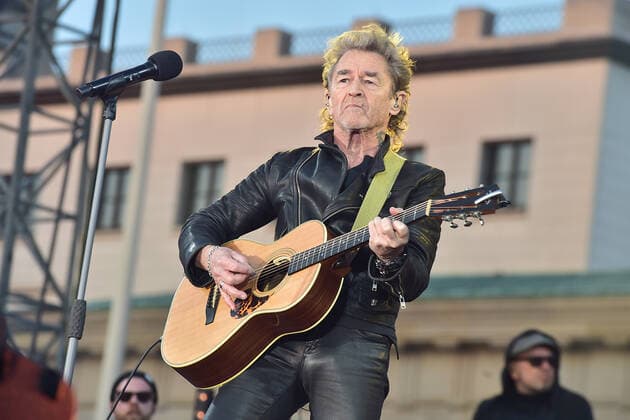 Sound of Peace Peter Maffay at the ãSOUND OF PEACE The great peace event in front of the Brandenburg Gate on 20 03 2022 Photopress Mueller