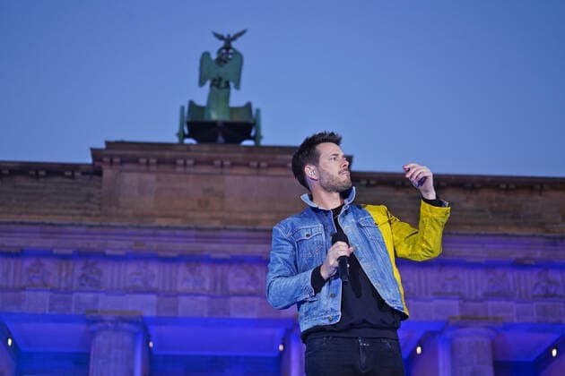 Sound of Peace at Brandenburg Gate 20 3 2022, Revolverheld Sound of Peace at Brandenburg Gate Berlin Brandenburg Gate Berlin GER