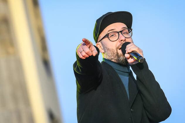 20 03 2022, xlakx, entertainment demo, Sound of Peace peace rally for Ukraine emspor, v l Mark Forster live on stage Berlin
