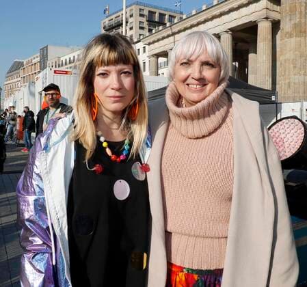 Mieze Katz of the band MIA , Claudia Roth at Sound of Peace peace demonstration at Brandenburg Gate Berlin Editorial Laurent, Berlin 20 03 22