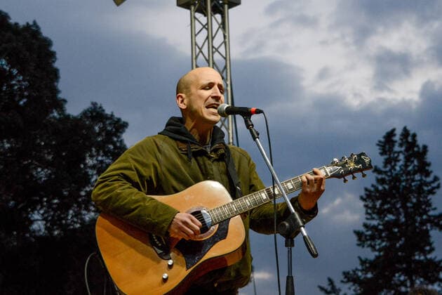 Giovanni Truppi, artist during Together for Peace , anti war demonstration in Piazza San Govanni, News in Rome, Italy, March 20 2022  Copyright: xGloriaxImbrognox xipa-agency.netx xx 0