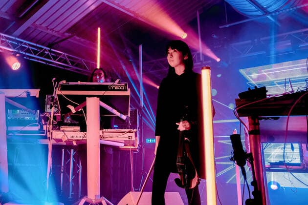 March 21, 2022, Southampton, Hampshire, United Kingdom: L-R Thorsten Quaeschning, bandleader and Yamane Hoshiko, Japanese born violinist, composer and performer on stage with German electronic band Tangerine Dream founded in 1967, performing live at the Engine Rooms, Southampton. Southampton United Kingdom - ZUMAs197 20220321_zaa_s197_173 Copyright: xDawnxFletcher-Parkx