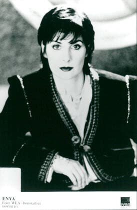 Enya Das Foto zeigt die irische Musikerin, Sängerin und Songwriterin Enya. *** Nur redaktionelle Nutzung im Zusammenhang mit dem Film. Editorial usage only and only related to the movie. Im Falle anderer Verwendungen, kontaktieren Sie uns bitte. For other uses, please contact us. UnitedArchives_IMS_3502562-F *** Enya the Photo shows the Irish Musician, Singer and Songwriter Enya *** only Editorial Use at Context with the Film Editorial usage Only and Only RELATED to The Movie at Trap other uses, contact you us Please for Other uses, Please Contact US UnitedArchives IMS 3502562 F Copyright: xUnitedxArchives PublicityxStill EntertainmentxMediaxArchivex !ACHTUNG AUFNAHMEDATUM GESCHÄTZT!