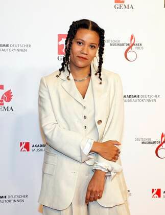 Amira Warning at the award ceremony for the German Music Authors Prize 2022 at the Hotel RITZ CARLTON Berlin Redaktion Laurent, Berlin 24 03 22