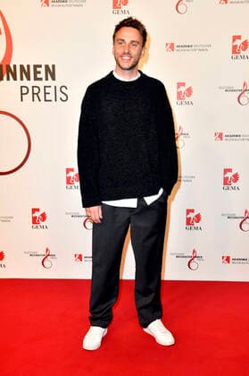 Clueso at the 13 German Music Authors Award of the GEMA 2022 at the Hotel The Ritz Carlton Berlin, 24 03 2022 Foto:xN.xKubelkax xFuturexImage