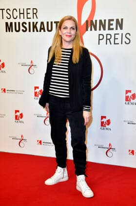 Anna Loos at the 13 German Music Authors Award of the GEMA 2022 at the Hotel The Ritz Carlton Berlin, 24 03 2022 Foto:xN.xKubelkax xFuturexImage