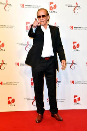 Michael Holm at the 13 German Music Authors Award of GEMA 2022 at The Ritz Carlton Hotel Berlin, 24 03 2022 Foto:xN.xKubelkax xFuturexImage