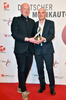 Andrej Globokar and Peter Globokar at the 13 German Music Authors Award of GEMA 2022 at The Ritz Carlton Hotel Berlin, 24 03 2022 Foto:xN.xKubelkax xFuturexImage