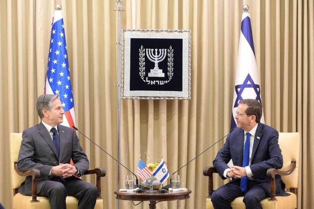 News Themen der Woche KW12 News Bilder des Tages March 27, 2022, Jerusalem, Israel: Israeli President ISAAC HERZOG (R) holds a diplomatic work meeting with U.S. Secretary of State, ANTONY BLINKEN (L) at the PresidentÃ¢â‚¬â ¢s Residence. Blinken is visiting Israel to partake in the Negev Summit, a first of its kind foreign ministers summit in Kibbutz Sde Boker, with the participation of foreign ministers of the United Arab Emirates, Bahrain, Morocco and Egypt, hosted by Israeli Foreign Minister Lapid. Jerusalem Israel - ZUMAi99_ 20220327_zip_i99_004 Copyright: xAmosxBenxGershom IsraelxGpox