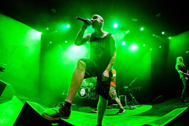 Clawfinger Copenhagen, Denmark. 26th, March 2022. The Swedish rap metal band Clawfinger performs a live concert at Amager Bio in Copenhagen. Here vocalist Zak Tell is seen live on stage. Copenhagen Denmark  Copyright: xGonzalesxPhoto NikolajxBransholmx