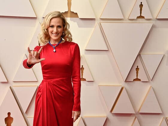 Marlee Matlin arrives for the 94th annual Academy Awards at the Dolby Theatre in the Hollywood section of Los Angeles on Sunday, March 27, 2022.  LAP20220327147 JIMxRUYMEN