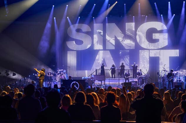 Sarah Connor live at a concert of her Herz Kraft Werke Tour at ZAG Arena Hannover, 27 03 2022 Foto:xU.xStammx xFuturexImage
