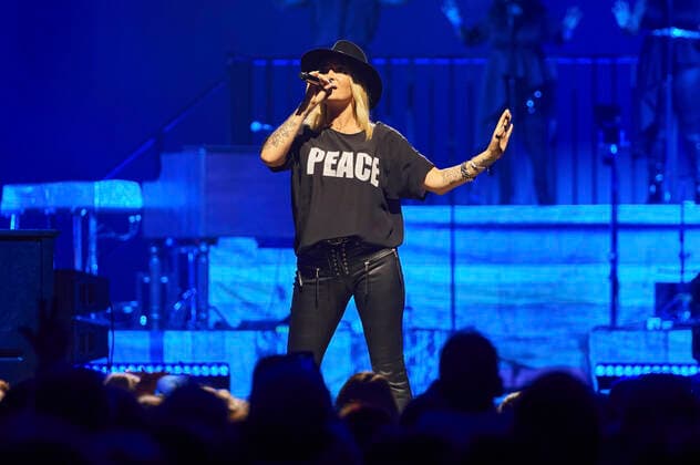 Sarah Connor live at a concert of her Herz Kraft Werke Tour at ZAG Arena Hannover, 27 03 2022 Foto:xU.xStammx xFuturexImage