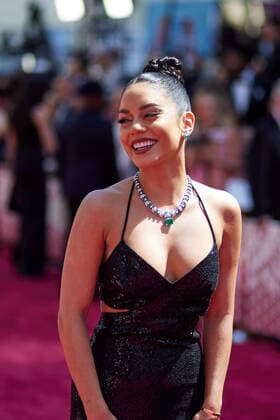 Vanessa Hudgens arrives on the red carpet of the 94th OscarsÂ® at the Dolby Theatre at Ovation Hollywood in Los Angeles, CA, on Sunday, March 27, 2022.  Copyright: xx 34342-041THA