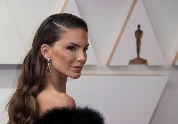 Nina Senicar poses on the red carpet upon arrival at the Oscars at the Dolby Theater in Los Angeles, California, USA, 27 March 2022. EFE Javier Rojas Academy Oscar Awards !ACHTUNG: NUR REDAKTIONELLE NUTZUNG!  Copyright: xJavierxRojasx AME6666 20220328-82bbde7131a11af3796dd58e3b7b31d1d97cdcbd