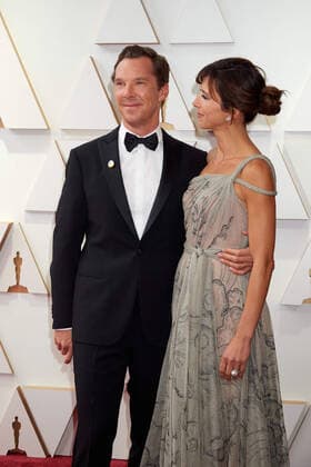 94th OscarsÂ® nominee Benedict Cumberbatch arrives with guest on the red carpet of the 94th OscarsÂ® at the Dolby Theatre at Ovation Hollywood in Los Angeles, CA, on Sunday, March 27, 2022.  Copyright: xx 34342-651THA