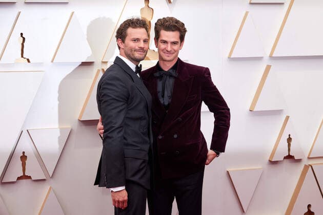 OscarÂ® nominee Andrew Garfield (R) and Jamie Dornan arrive on the red carpet of the 94th OscarsÂ® at the Dolby Theatre at the Ovation Hollywood in Los Angeles, CA, on Sunday, March 27, 2022.  Copyright: xx 34342-688THA
