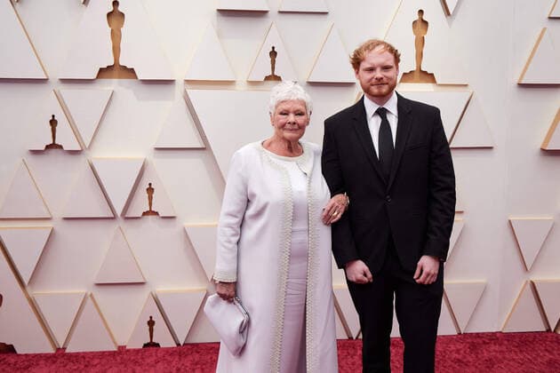OscarÂ® nominee Judi Dench and Sam Williams arrive on the red carpet of the 94th OscarsÂ® at the Dolby Theatre at the Ovation Hollywood in Los Angeles, CA, on Sunday, March 27, 2022.  Copyright: xx 34342-685THA