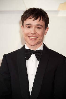 Elliot Page arrives on the red carpet of the 94th OscarsÂ® at the Dolby Theatre at the Ovation Hollywood in Los Angeles, CA, on Sunday, March 27, 2022.  Copyright: xx 34342-790THA