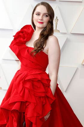 March 27, 2022, Los Angeles, CA, USA: LOS ANGELES - MAR 27: Amy Forsyth at the 94th Academy Awards at Dolby Theater on March 27, 2022 in Los Angeles, CA Los Angeles USA - ZUMAb170 20220327_zap_b170_340 Copyright: xKayxBlakex