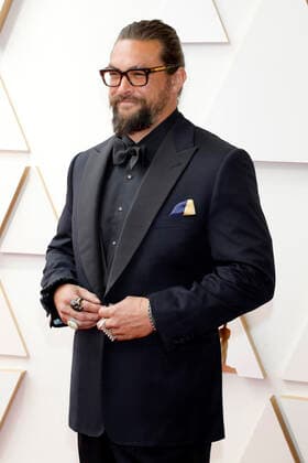 March 27, 2022, Los Angeles, CA, USA: LOS ANGELES - MAR 27: Jason Momoa at the 94th Academy Awards at Dolby Theater on March 27, 2022 in Los Angeles, CA Los Angeles USA - ZUMAnc22 20220327_zaa_nc22_328 Copyright: xKathyxHutchinsx