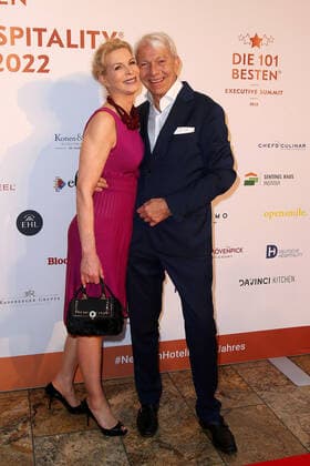 Grit Wess and Jo Groebel at the award ceremony of the Next Gen Hotelier of the Year on 28 03 2022 in Hamburg Next Gen Hotelier of the Year award ceremony in Hamburg