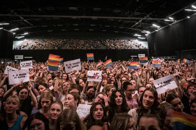 Louis Tomlinson live in Copenhagen, Denmark Copenhagen, Denmark. 28th, March 2022. Teenage fans attend a live concert with the English singer and songwriter Louis Tomlinson at Forum Copenhagen at Frederiksberg, Copenhagen. Copenhagen Denmark  Copyright: xGonzalesxPhoto ThomasxRasmussenx