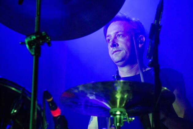 Trentemoller Oslo, Norway. 29th, March 2022. The Danish composer, music producer and electronic musician Trentemoller performs a live concert at Rockefeller in Oslo. Here band member and drummer Silas Tinglef is seen live on stage. Oslo Norway  Copyright: xGonzalesxPhoto Per-OttoxOppix