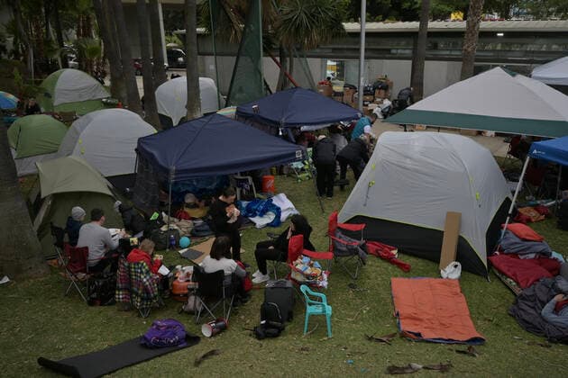 April 1, 2022, Tijuana, Baja California, Mexico: An impromptu camp of more than 1,000 Ukrainian refugees waiting to get asylum into the United States outside a bus terminal near the San Ysidro Port of Entry in Tijuana, Mexico on Friday, April 1, 2022. Tijuana Mexico - ZUMAm180 20220401_zip_m180_002 Copyright: xCarlosxA.xMorenox