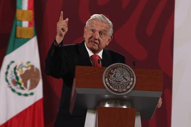 News Bilder des Tages Mexican President Daily Press Conference MEXICO CITY, MEXICO - APRIL 1, 2022: Mexico™s President, Andres Manuel Lopez Obrador, gestures while talk during his Daily Morning briefing Conference at National Palace. On April 1, 2022 in Mexico City, Mexico. (Photo by Ismael Rosas Eyepix Group) Copyright: xIsmaelxRosas xEyepixxGroupx EYEPIX_IR_01042022_59368