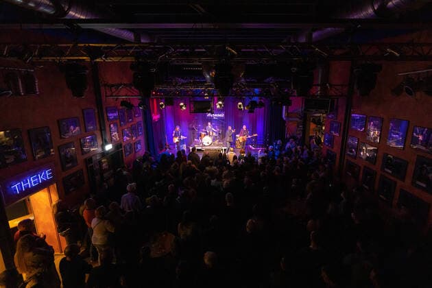The British soul band Roachford with the Twice in a lifetime Tour 2021 2022 at the live performance in the Harmonie in Bonn, 01 04 2022