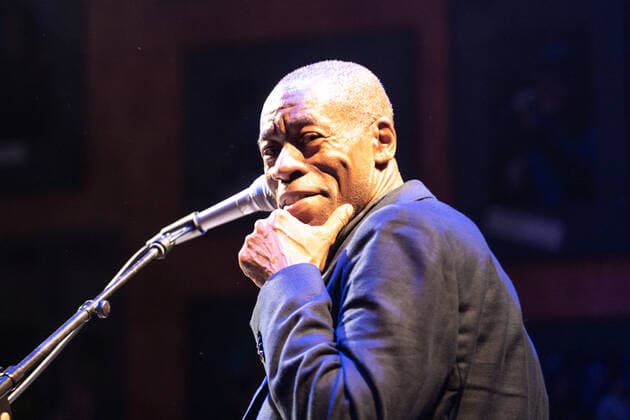 The singer and frontman Andrew Roachford, MBE The British soul band Roachford with the Twice in a lifetime Tour 2021 2022 at the live performance in the Harmonie in Bonn, 01 04 2022