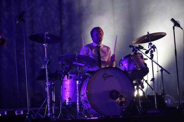 Jon Lauvland Pettersen of the band Madrugada at a concert at the Tempodrom in Berlin, 1 April 2022 Madrugada concert Berlin