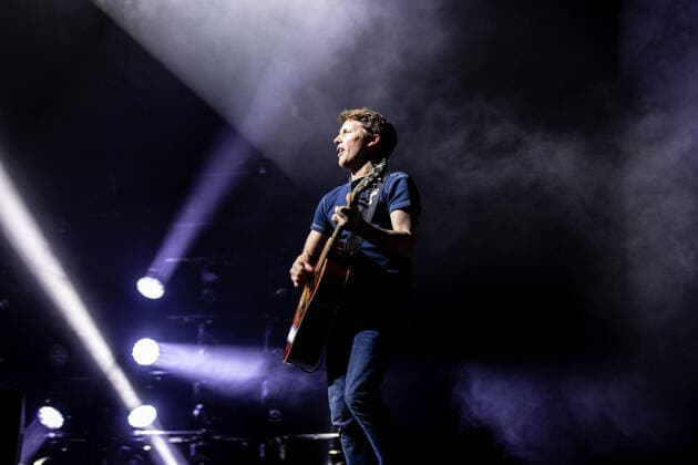 Hamburg, 2 April 2022 James Blunt at a concert in Hamburg Barclays Arena