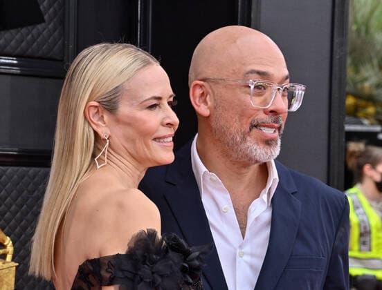 Chelsea Handler and Jo Koy arrive for the 64th annual Grammy Awards at the MGM Grand Garden Arena in Las Vegas, Nevada on Sunday, April 3, 2022.  LAV20220403344 JIMxRUYMEN