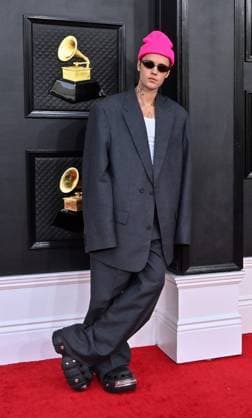 Justin Bieber arrives for the 64th annual Grammy Awards at the MGM Grand Garden Arena in Las Vegas, Nevada on Sunday, April 3, 2022.  LAV20220403413 JIMxRUYMEN