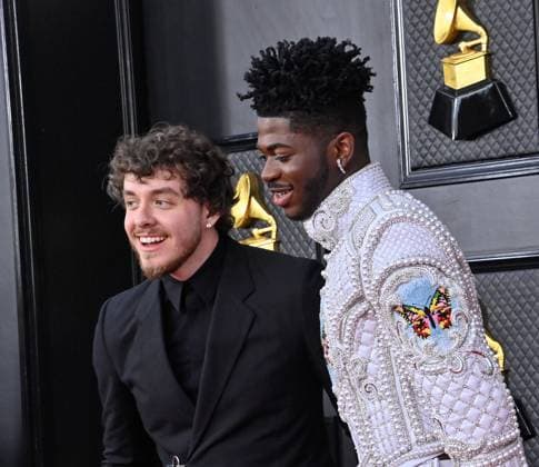 Jack Harlow and Lil Nas X arrive for the 64th annual Grammy Awards at the MGM Grand Garden Arena in Las Vegas, Nevada on Sunday, April 3, 2022.  LAV20220403459 JIMxRUYMEN