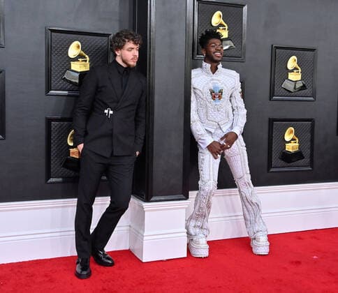 Jack Harlow and Lil Nas X arrive for the 64th annual Grammy Awards at the MGM Grand Garden Arena in Las Vegas, Nevada on Sunday, April 3, 2022.  LAV20220403502 JIMxRUYMEN