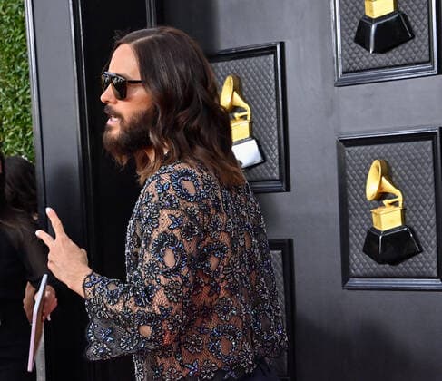Jared Leto arrives for the 64th annual Grammy Awards at the MGM Grand Garden Arena in Las Vegas, Nevada on Sunday, April 3, 2022.  LAV20220403771 JIMxRUYMEN