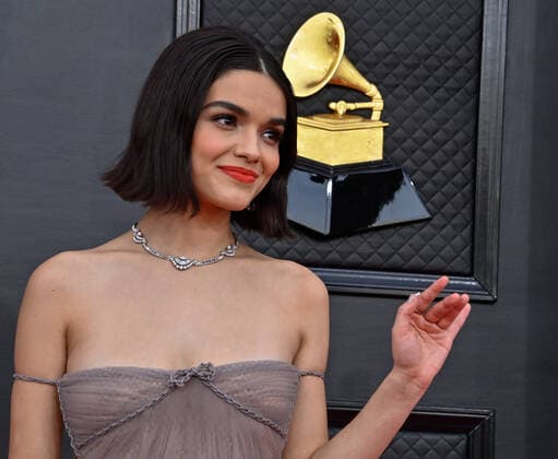 Rachel Zegler arrives for the 64th annual Grammy Awards at the MGM Grand Garden Arena in Las Vegas, Nevada on Sunday, April 3, 2022.  LAV20220403822 JIMxRUYMEN