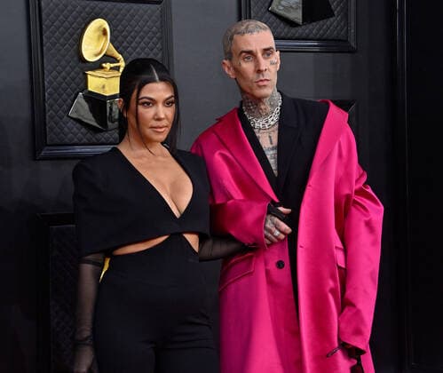 Kourtney Kardashian and Travis Barker arrive for the 64th annual Grammy Awards at the MGM Grand Garden Arena in Las Vegas, Nevada on Sunday, April 3, 2022.  LAV20220403924 JIMxRUYMEN