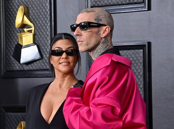 Kourtney Kardashian and Travis Barker arrive for the 64th annual Grammy Awards at the MGM Grand Garden Arena in Las Vegas, Nevada on Sunday, April 3, 2022.  LAV20220403944 JIMxRUYMEN
