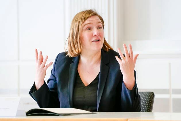 Press conference of the Rhineland-Palatinate Music Council on the instrument of the year 2022, The drumset as the instrument of the year 2022 presented Minister of Culture Katharina Binz 04 04 22