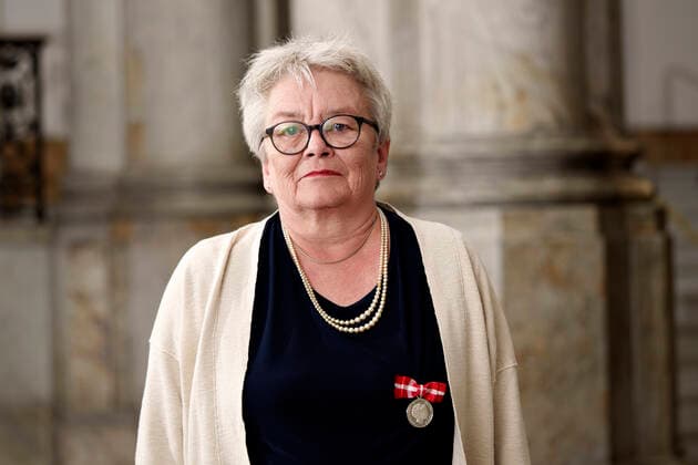 1 dental clinic assistant in Dental Care Aarhus Birgitte Skydt Soendergaard, AAbyhoej, thanked for the Medal of Merit at the Public Audience at Christiansborg Castle, Monday 4 April 2022, Copenhagen  Copyright: KeldxNavntoft KeldxNavntoftx COP10552 spdk20220404-145402-L
